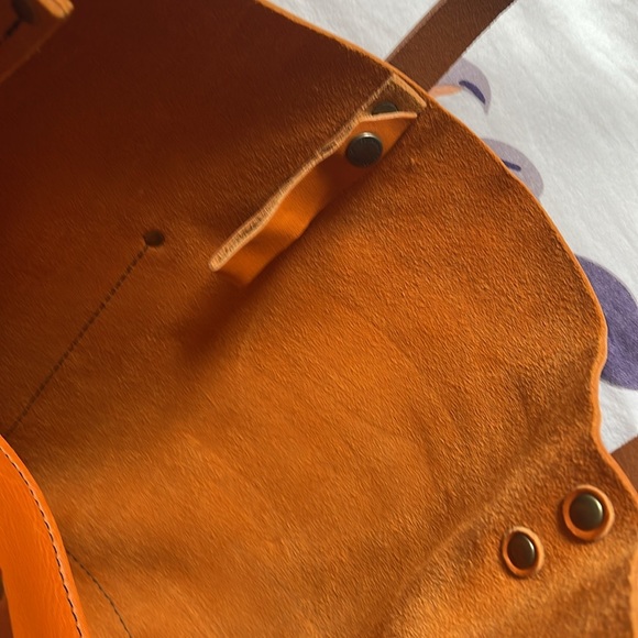 Portland Leather Goods Tote Bag - Picture 6 of 11